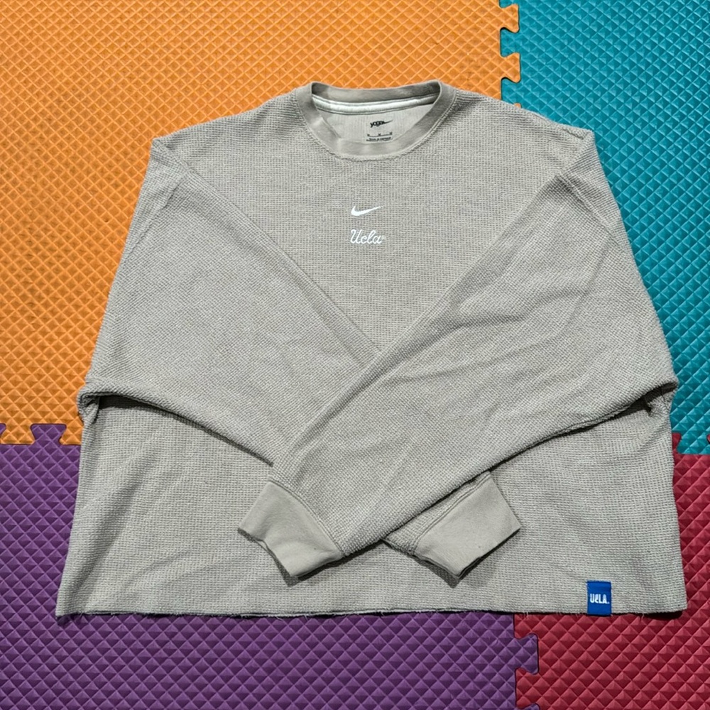 YOGA Nike Sweater UCLA